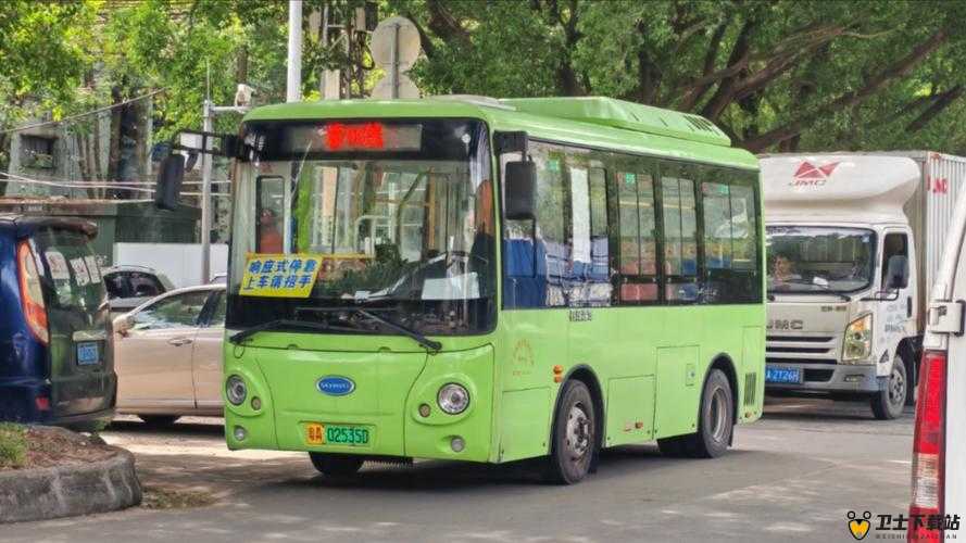 舒适便捷的 h500 系列公交车，伴你一路畅行